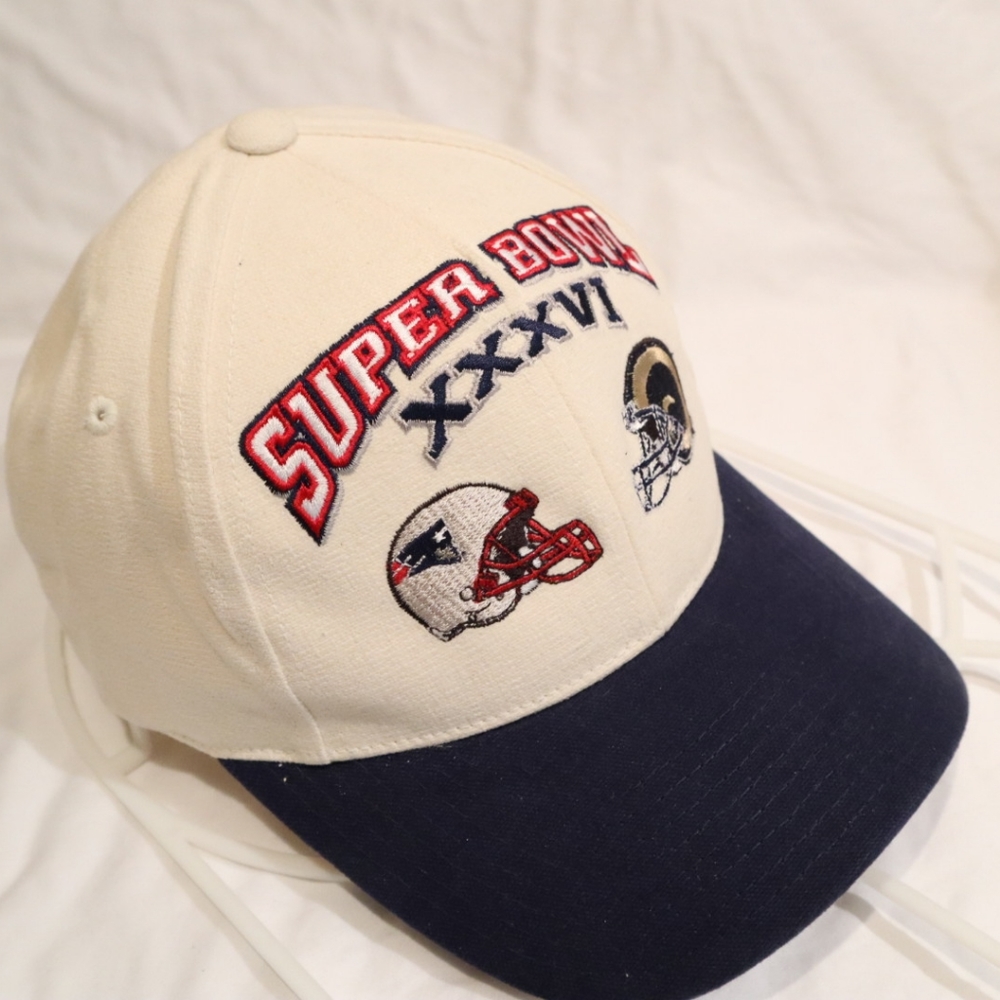 Superbowl XXXVI New England Patriots St. Louis Rams NFL Official Adjustable Hat